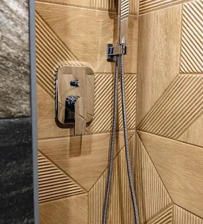 Luximo Veliko Tărnovo