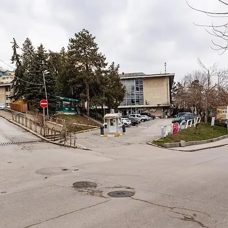 Luximo Apartment